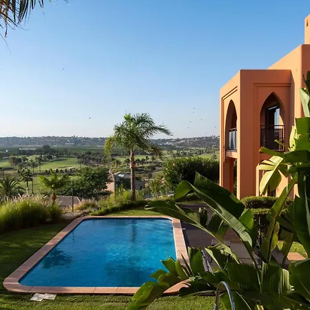 Resort Amendoeira Golf 4*
