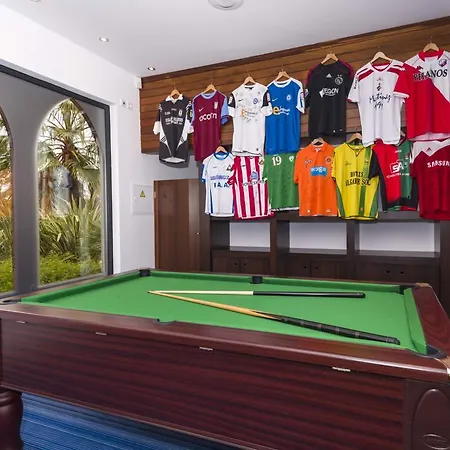 Semesteranläggning (resort) Amendoeira Golf 4*