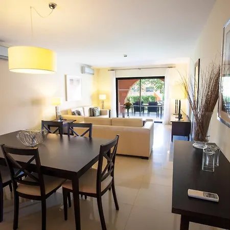 Amendoeira Golf Semesteranläggning (resort) Armação de Pêra