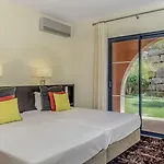Amendoeira Golf 4*