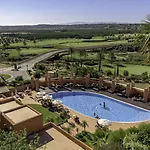 منتجع Amendoeira Golf