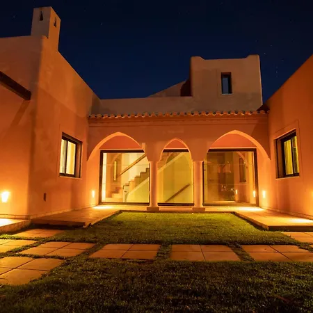 Amendoeira Golf אתר נופש 4*