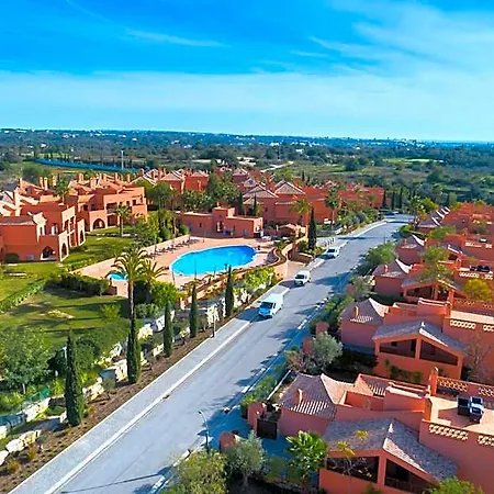 Amendoeira Golf 4* Armação de Pêra