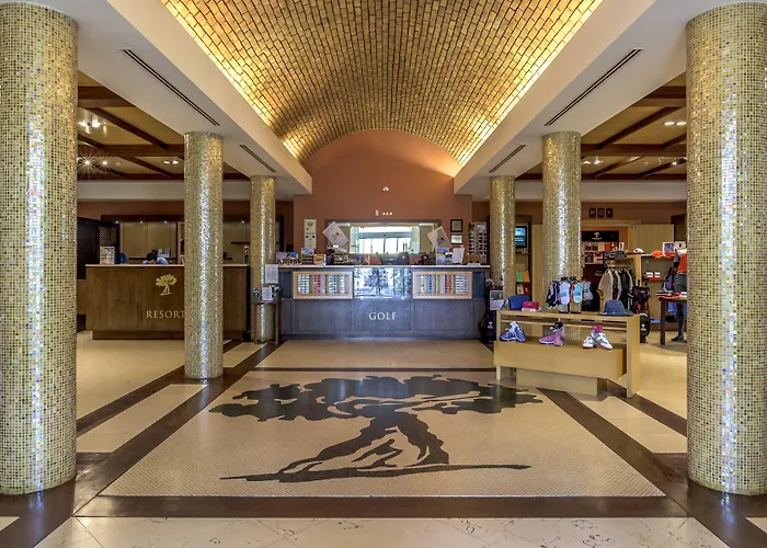 אתר נופש Amendoeira Golf 4*