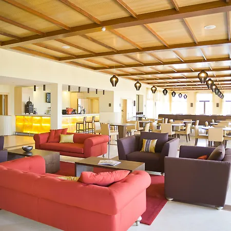 منتجع Amendoeira Golf